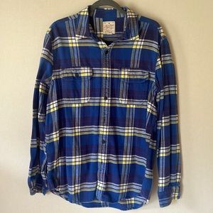 American Eagle flannel. Colors are blue and yellow. Guys Large.